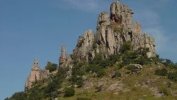 Explora las misteriosas grutas de Vergel de Bernalejo: Una aventura cautivadora
