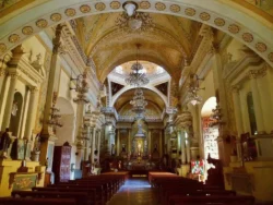 La basílica de nuestra señora de Guanajuato: un santuario de devoción y tradición