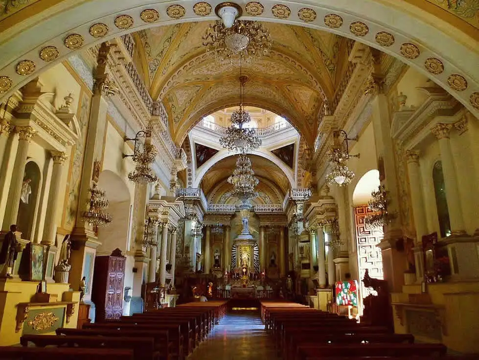 La basílica de nuestra señora de Guanajuato: un santuario de devoción y tradición