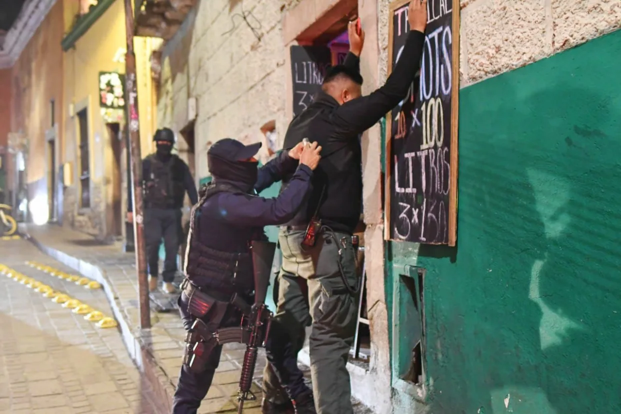 Operativo ‘Descuelgue’ en Guanajuato: ocho detenidos y siete bares clausurados