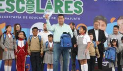 Útiles escolares para estudiantes en Guanajuato