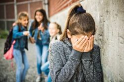 Bullying ataque permanente víctimas